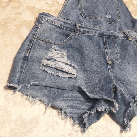 Denim Co | Woman’s Distressed Denim Overalls Size8 - Picture 2 of 8